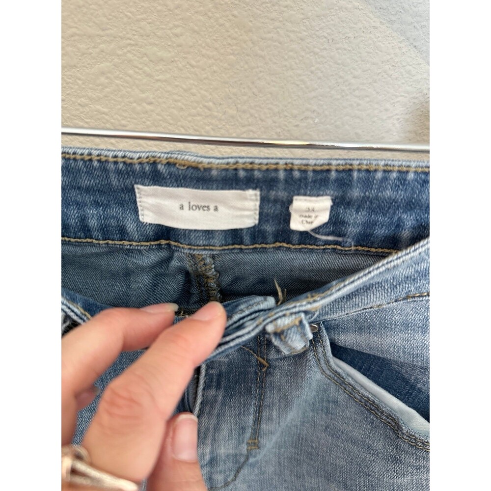 Jeans - Picture 3 of 3